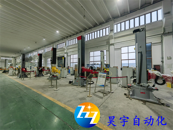 立柱碼垛機代替人工碼垛成為未來趨勢